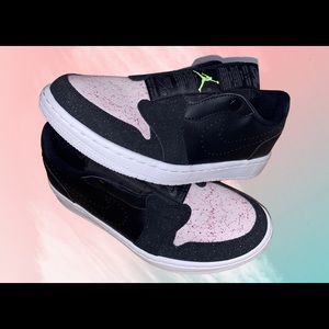 Air Jordan 1 Retro Low Slip On Black Silt Red